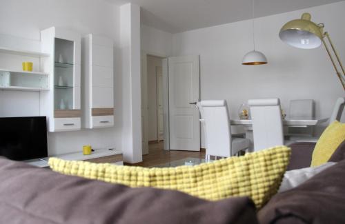Zentrum-Nord Apartment | Family-Friendly Leon Suite Apartments with 4-Star Comfort
