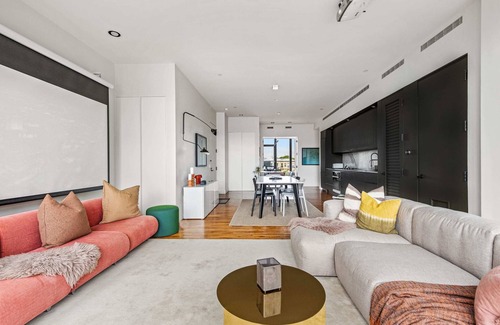Greenpoint Apartment | Explore Leonard by Rove Travel | 2BR Loft Near McCarren Park