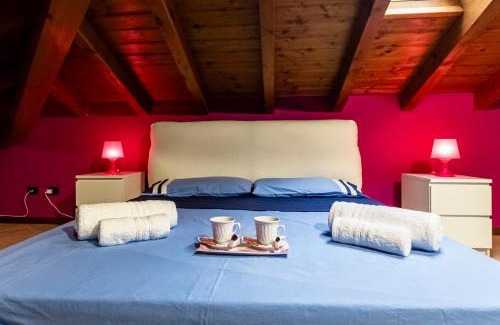 Sesto Calende Apartment | Convenient Stay at Leonardo Academy - Pet Friendly & Free Parking