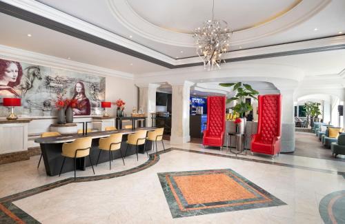 Oberbilk Hotel | Inviting Leonardo Hotel Düsseldorf City Center with Spa & Dining