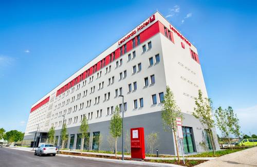Perlach Hotel | Discover Leonardo Hotel Munich City East - Top-Rated Stay