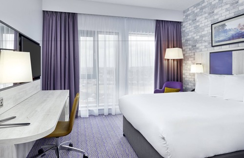Swindon Hotel | Discover the Leonardo Hotel Swindon with Great Amenities