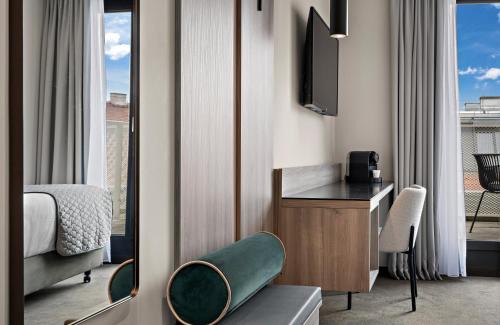 Funfhaus Hotel | Elegant Stay at Leonardo Hotel Vienna Otto-Wagner