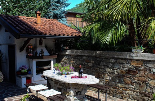 Colico Apartment | Lake View Retreat: Leonardo Panorama Country House