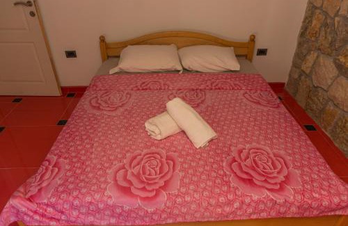 Bregvija House | Family-Friendly Stay at Leonida Resort with Great Amenities
