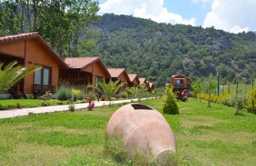 Cirali Apartment | Oceanfront Getaway at Leontopolis Apart Otel - 8.7/10 Rating