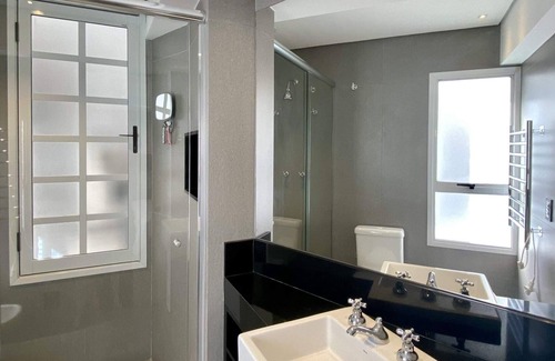 Itaim Bibi Apartment | Modern Duplex Retreat with Pool in Itaim Bibi