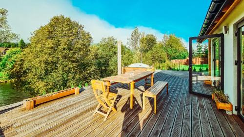 Polany Apartment | Charming Lepaszówka Mały Domek nr2 with Ocean View Amenities