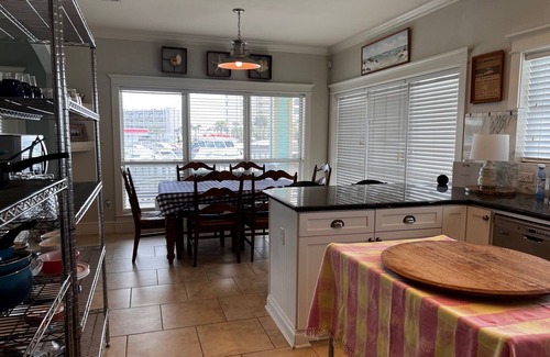 Lafitte Cove House | LEPORT RESORT: Ideal Oceanfront Getaway for Your Vacation