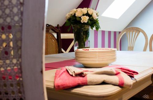 Centre Ville Bed & Breakfast | Family-Friendly Getaway at Lequatorze with Great Reviews