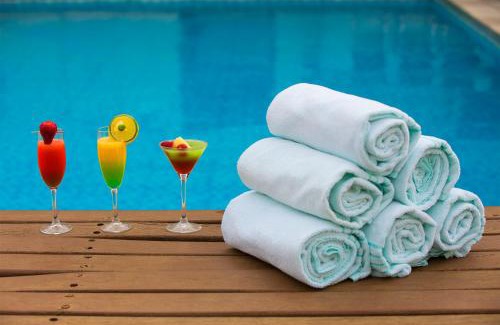 Liberdade Hotel | Discover Leques Brasil Hotel Escola: Family-Friendly Retreat