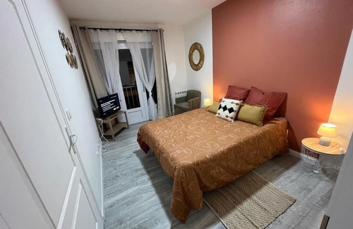 Cambrai Apartment | Inviting Le Relais d'Odile: Child-Friendly in City Center