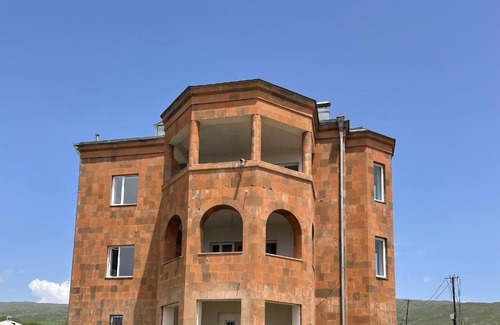 Aruch House | Discover LERNAROT: Family-Friendly Retreat with Pool