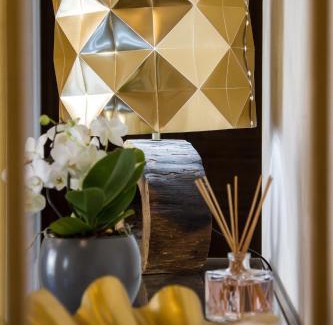 Tonnerre Bed & Breakfast | Discover Les Étoiles: Spa Retreat with High Guest Ratings