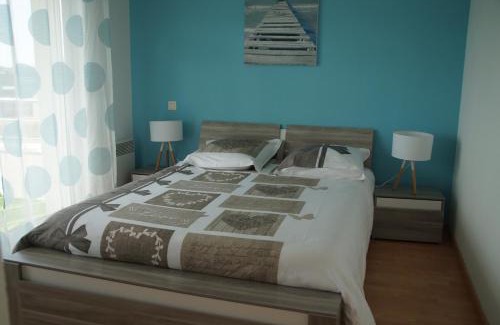 Pluneret Apartment | Oceanfront Escape at Les 2 rivières in Golfe du Morbihan
