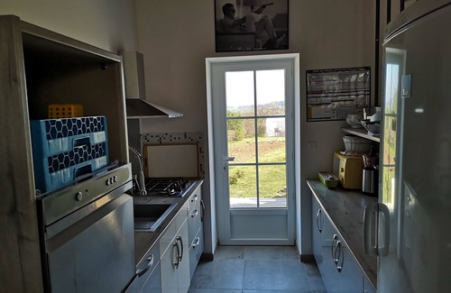 Montillot Cottage | Experience Les 2 Rivieres: A Guest Favorite Near Vézelay