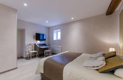 Balnot-sur-Laignes House | Discover Les 3 Cépages: Family-Friendly & Wheelchair Accessible