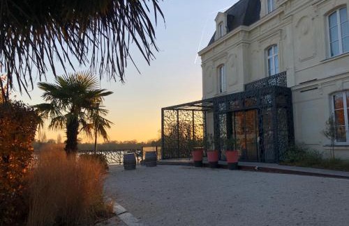 Les Ponts-de-Ce Hotel | Elegant Getaway at Les 3 Lieux with Spa & Restaurant