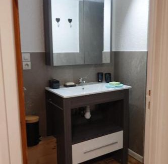 Montricher-le-Bochet Apartment | Family-Friendly Les 3 Marmottes Duplex Near Les Karellis