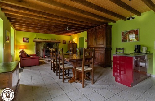 Saint-Hilaire-la-Croix House | Inviting Stay at Les 4 Chemins - Family-Friendly Retreat