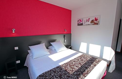 La Roche-sur-Foron Hotel | Les Afforêts: Guest Favorite with Pet-Friendly Amenities