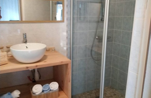 Bouloc Bed & Breakfast | Discover Les Agapanthes du frontonnais - Top Rated in Toulouse