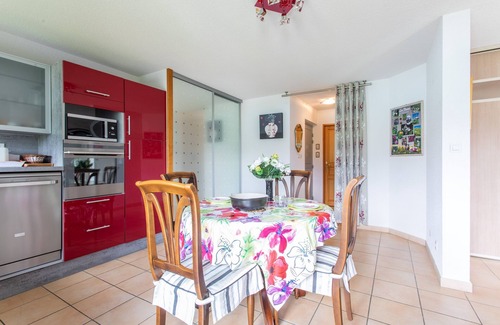 Savines-le-Lac Apartment | Mountain View Apartment for 4 at Les Aiguilles de Chabrière