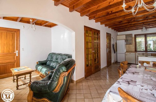Saint-Alyre-es-Montagne House | Discover Les Airelles du Cézallier: Family & Pet-Friendly Stay