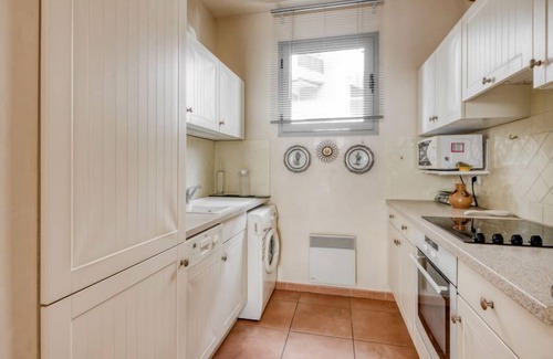 Cap-d'Antibes Apartment | Inviting Les allées du Cap: Oceanfront Getaway Awaits