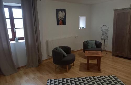 Labastide-du-Haut-Mont House | Relax at Les Alpagas de Barres with Pool Access