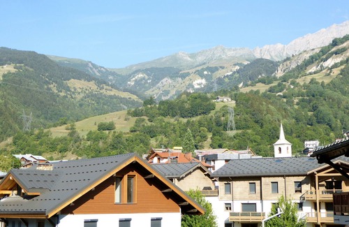 Bourg-Saint-Maurice Apartment | Modern Les Alpines Apartment Steps from the Funicular