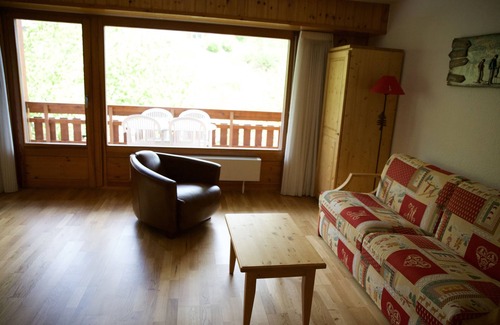 Ovronnaz Hotel | Discover Relaxation at Les Bains d'Ovronnaz Spa Retreat