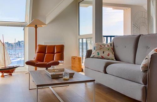 La Trinite-sur-Mer Apartment | Oceanfront Retreat at Les Balcons de La Trinité