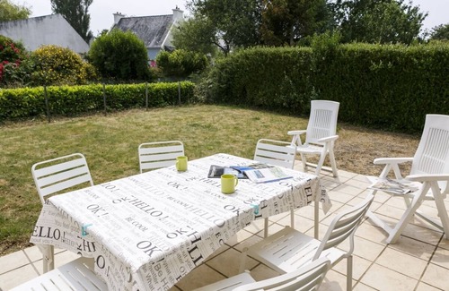 Saint-Quay-Perros House | Oceanfront Family Retreat at Les Bleuets - ST Quay Perros