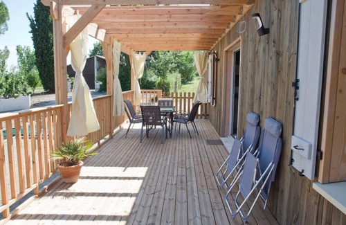 Auvillar House | Discover Les Bourdettes: 3-Star Gîte in Auvillar Awaits