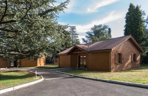 Aurec-sur-Loire Hotel | Pet-Friendly Retreat at Les Cèdres Bleus - 8.5/10 Rated Stay