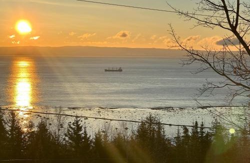 Petite-Riviere-Saint-Francois Ski Chalet | Discover Les Havres du Massif: Pool, Spa & Family Fun