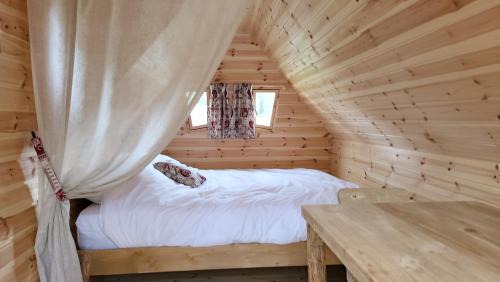 Givrauval Ski Chalet | Experience Les Cabanes Flottantes with Oceanfront Dining