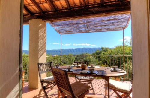 Viens House | Enjoy a Relaxing Stay at Les Cairnes by Interhome