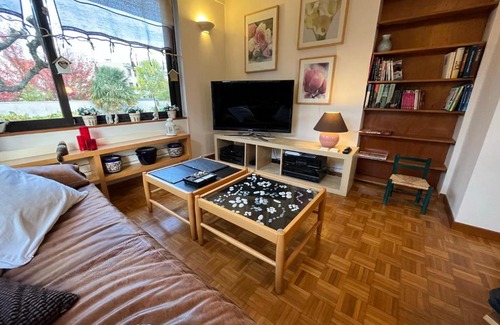 Noisy-le-Grand Apartment | Top-Rated Family-Friendly Stay at Les Cerisiers