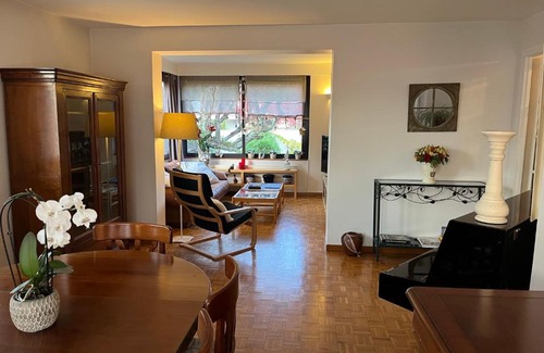 Noisy-le-Grand Apartment | Top-Rated Family-Friendly Stay at Les Cerisiers
