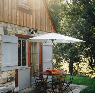 Arrens-Marsous Ski Chalet | Pet-Friendly Retreat at Les Chalets d'Arrens: 9/10 Rated