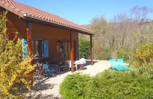 Saint-Floret Ski Chalet | Pet-Friendly Retreat at Les Chalets de la Vigne Grande