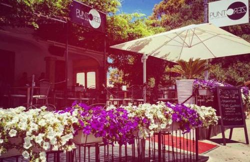 San Teodoro City Centre Bed & Breakfast | Family-Friendly Retreat at Les Chambres Au Centre