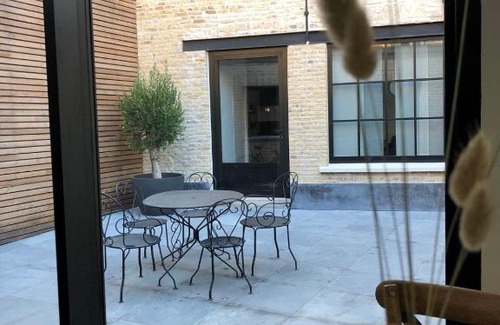 Bergues House | Private Room in Heart of Bergues - Rated 9.4/10!