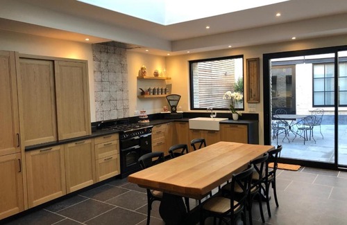 Bergues House | Private Room in Heart of Bergues - Rated 9.4/10!