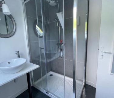 Pernes-les-Boulogne Bed & Breakfast | Discover Les Chambres de Souverain Moulin - Rated 9.4/10