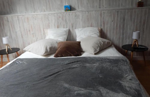 Saint-Paterne-Racan Bed & Breakfast | Explore Comfort at Les Chambres de l'Escotais