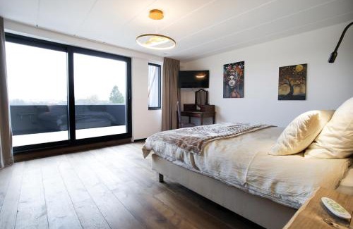 Fontenoille Bed & Breakfast | Les chambres du Donat