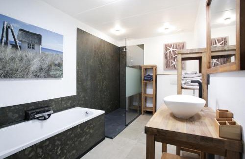Fontenoille Bed & Breakfast | Les chambres du Donat